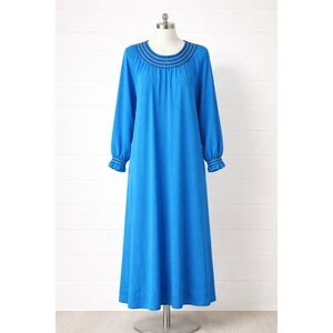 Vanity Fair Nightgown Women XL Blue Vintage Smocked Long Sleeve Loungewear Dress